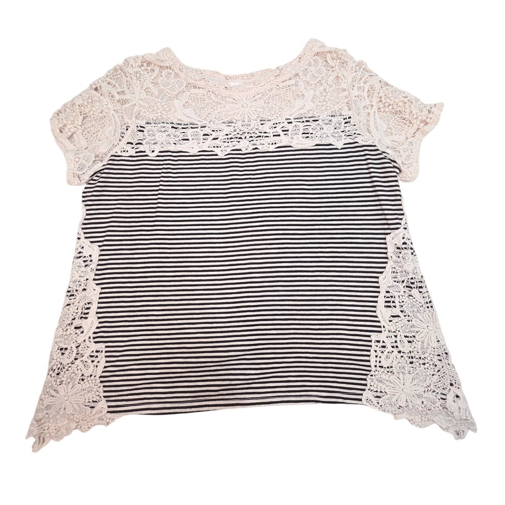 Adiva Womens 1X Crochet Lace Yoke Striped Short Sleeve Top Black White Boho 0964